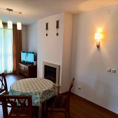 Modern 2 Narcis Apartamento