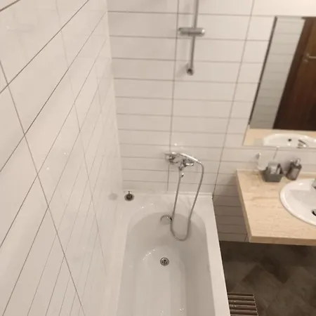 Modern 2 Narcis Bansko